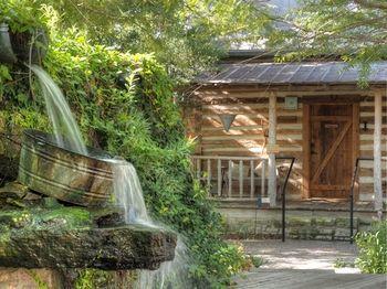 Cotton Gin Village Фредериксберг Экстерьер фото
